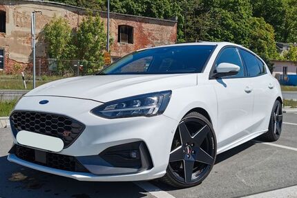 Ford Focus 165.000 km 11.000 &euro; Schmölln 04626