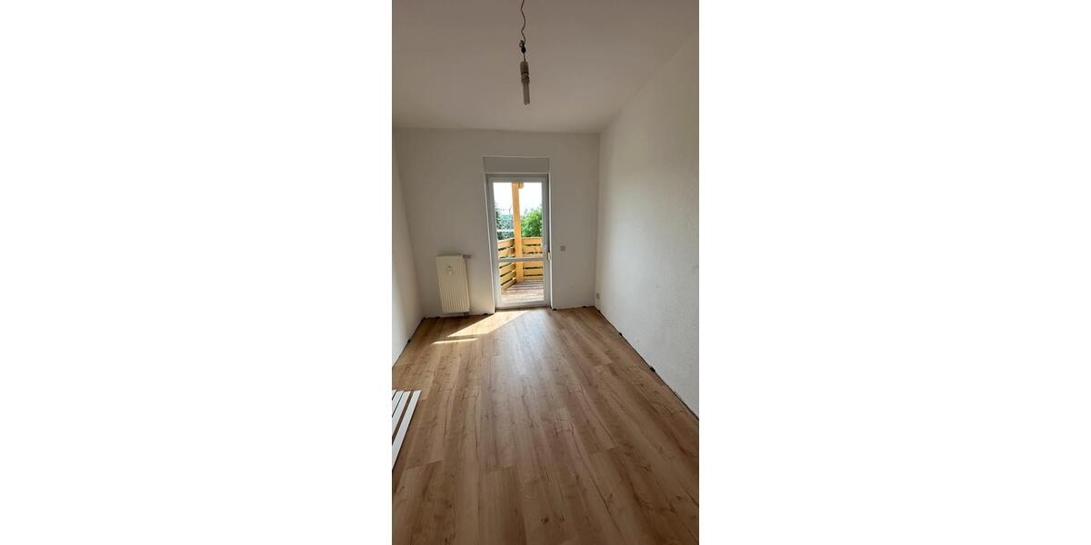 Etagenwohnung Altenburg - 2 Zimmer, 54 m&sup2;, 491&euro; | Angebot:25255539