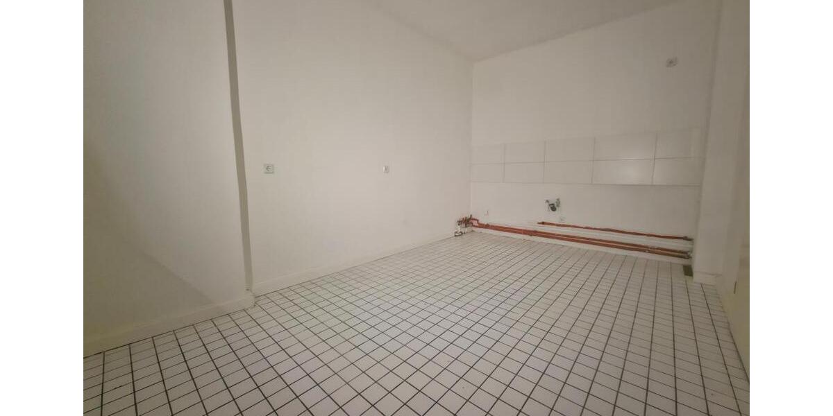 Dachgeschoßwohnung Altenburg - 3 Zimmer, 83 m&sup2;, 457&euro; | Angebot:24441335