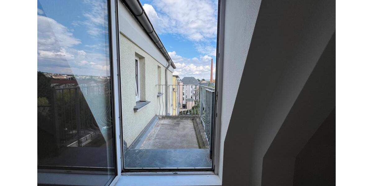 Dachgeschoßwohnung Gera Debschwitz - 2 Zimmer, 61 m&sup2;, 375&euro; | Angebot:26337114