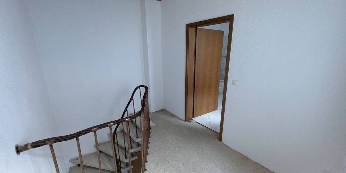 Mehrfamilienhaus, Wohnhaus Altenburg - 1 Zimmer, 329 m&sup2;, 220.000&euro; | Angebot:25928711