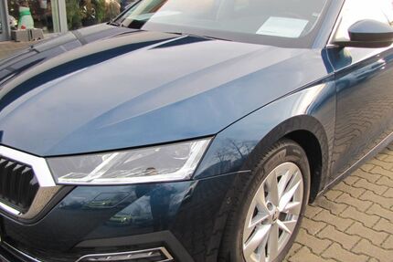 Skoda Octavia 49.300 km 22.990 &euro; Altenburg 04600