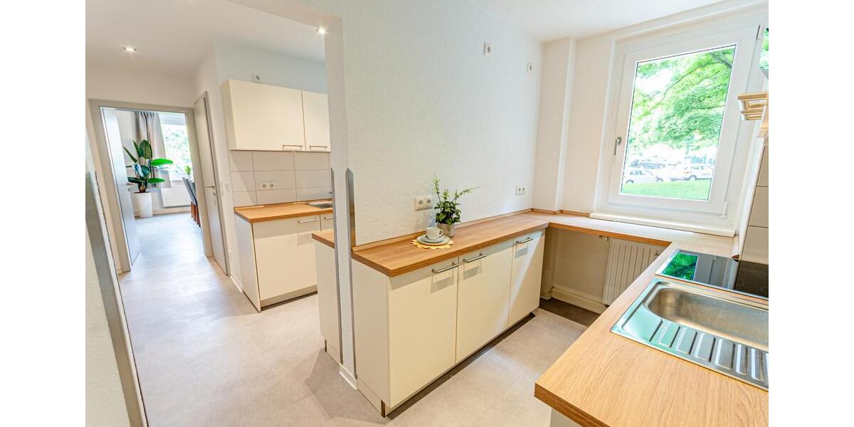 Etagenwohnung Gera Alt-Bieblach - 2 Zimmer, 50 m&sup2;, 389&euro; | Angebot:25854936