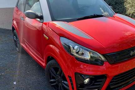 Ligier JS 50 27.100 km 17.850 € Neukirchen / OT Lauterbach 08459