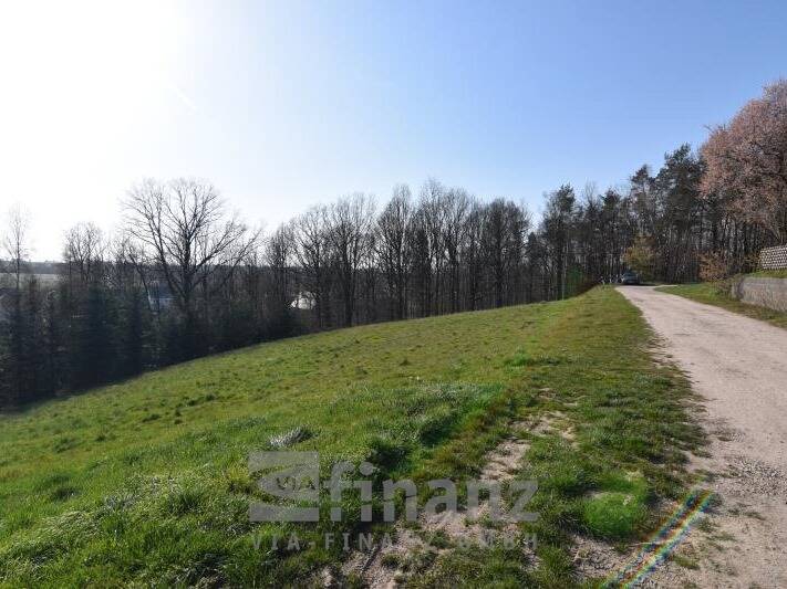 Grundstück Crimmitschau Lauenhain - 56.250&euro; | Angebot:25705550