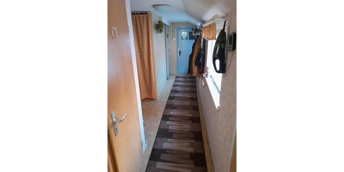 Reihenhaus Stadtroda - 5 Zimmer, 127 m&sup2;, 62.150&euro; | Angebot:24762548