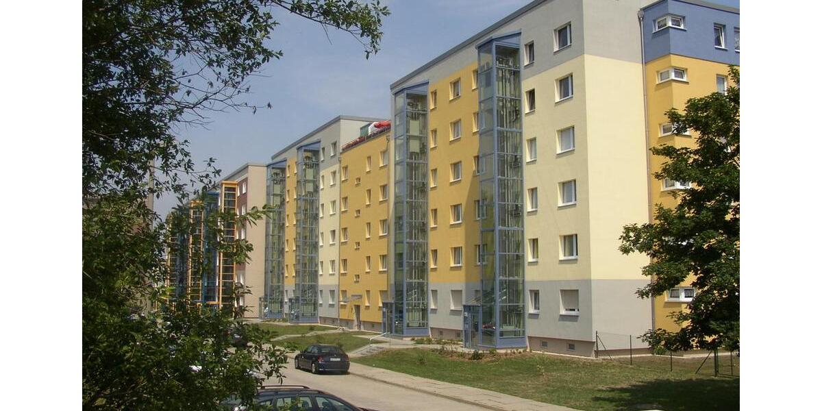 2-Raum-Wohnung mit Balkon und Mietergarten 2 zimmer