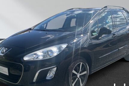 Peugeot 308 71.250 km 7.475 € Gera 07548