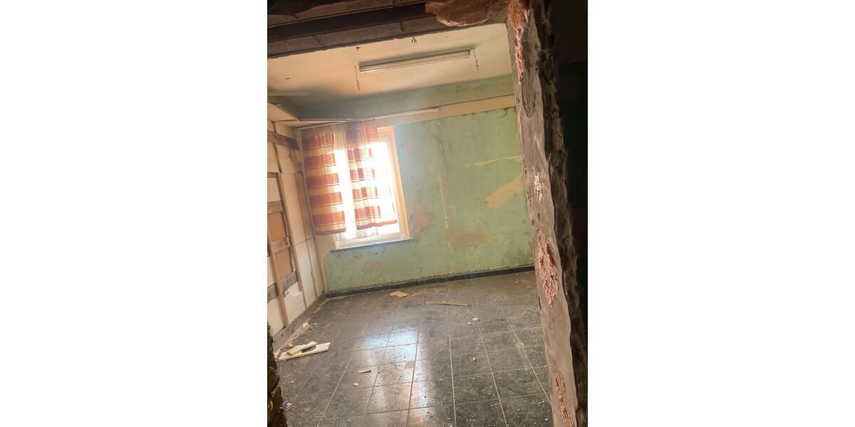 Mehrfamilienhaus, Wohnhaus Zeulenroda-Triebes Triebes - 12 Zimmer, 300 m&sup2;, 89.000&euro; | Angebot:27184678