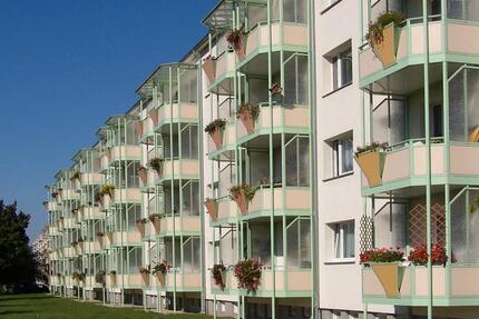 Wohnung Gera Alt-Taubenpreskeln - 2 Zimmer, 49 m&sup2;, 318&euro; | Angebot:26672951