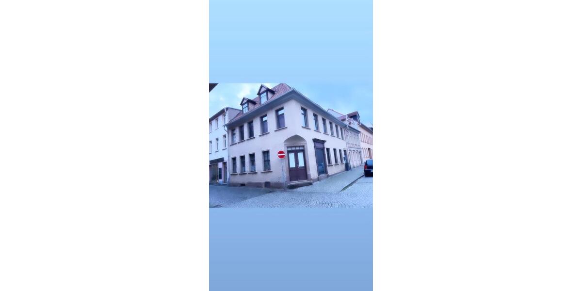 Reihenhaus Eisenberg - 10 Zimmer, 220 m&sup2;, 59.000&euro; | Angebot:26981962