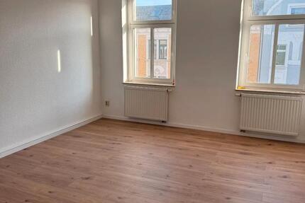 Wohnung Gera Alt-Bieblach - 4 Zimmer, 100 m&sup2;, 646&euro; | Angebot:26698307