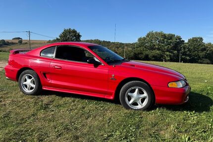 Ford Mustang 174.750 km 9.900 € Kraftsdorf 07586
