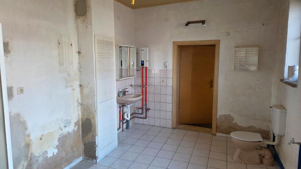 Reihenhaus Crimmitschau - 6 Zimmer, 103 m&sup2;, 70.000&euro; | Angebot:27266545