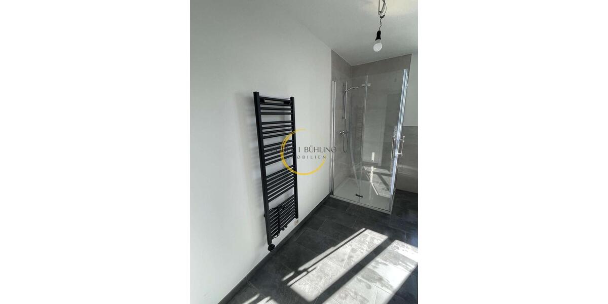 Maisonettenwohnung Gera Alt-Bieblach - 5 Zimmer, 124 m&sup2;, 1.490&euro; | Angebot:25850623