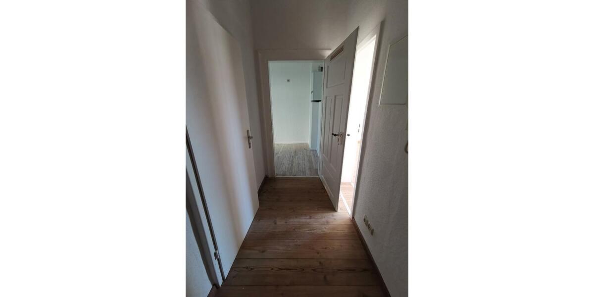 Hochparterre Werdau - 2 Zimmer, 45 m&sup2;, 260&euro; | Angebot:26261372