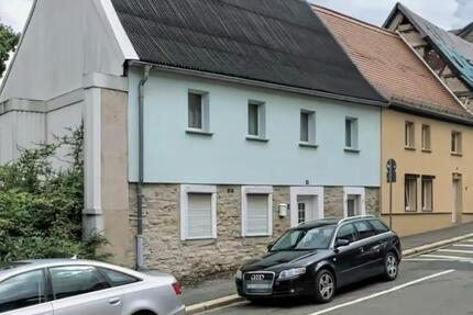 Haus Zeitz - 6 Zimmer, 175 m&sup2;, 49.000&euro; | Angebot:27021227
