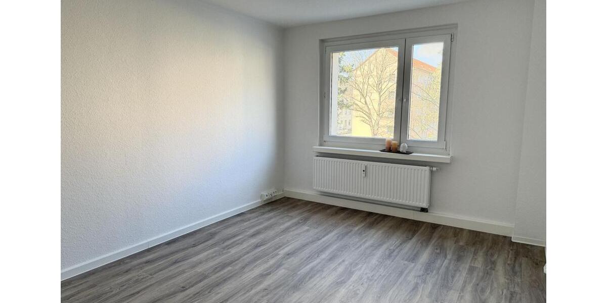 Etagenwohnung Gera Alt-Bieblach - 2 Zimmer, 50 m&sup2;, 389&euro; | Angebot:25854936