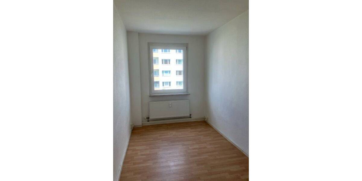 Etagenwohnung Gera Lusan - 3 Zimmer, 58 m&sup2;, 370&euro; | Angebot:26804985