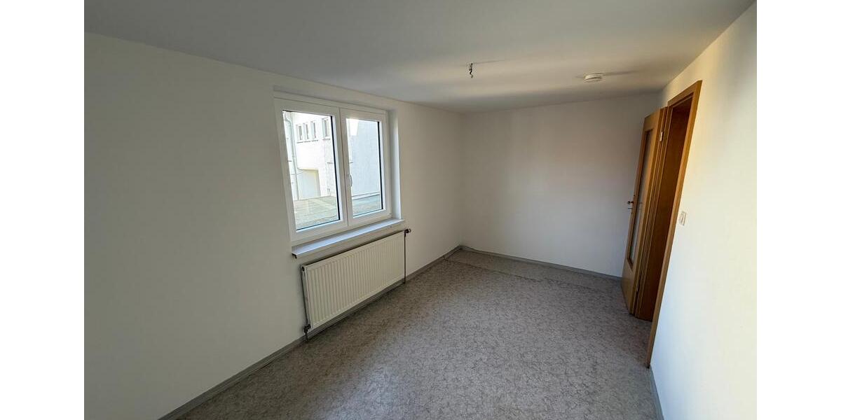 Etagenwohnung Auma-Weidatal Weidatal - 3 Zimmer, 64 m&sup2;, 345&euro; | Angebot:25138394