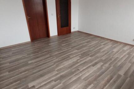 Wohnung Schmölln - 2 Zimmer, 37 m&sup2;, 235&euro; | Angebot:26268427