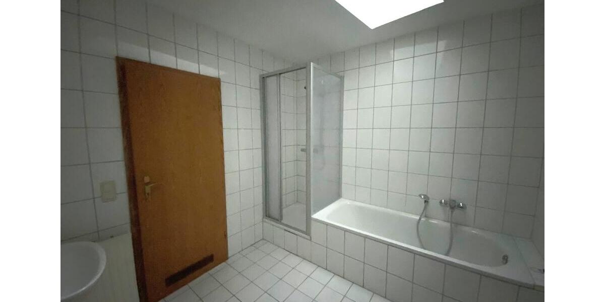 Großzügig WOHNEN... 3 zimmer