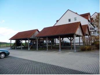 Dachgeschoßwohnung Münchenbernsdorf - 2 Zimmer, 55 m&sup2;, 330&euro; | Angebot:26526922