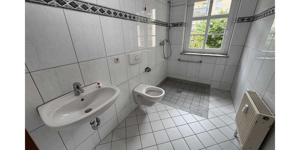 Offenes Wohnen mit Balkon und Aufzug! Zwei-Zimmer Wohnung im Ostviertel (WE8) - Etagenwohnung Gera Ostviertel | Angebot:26882340