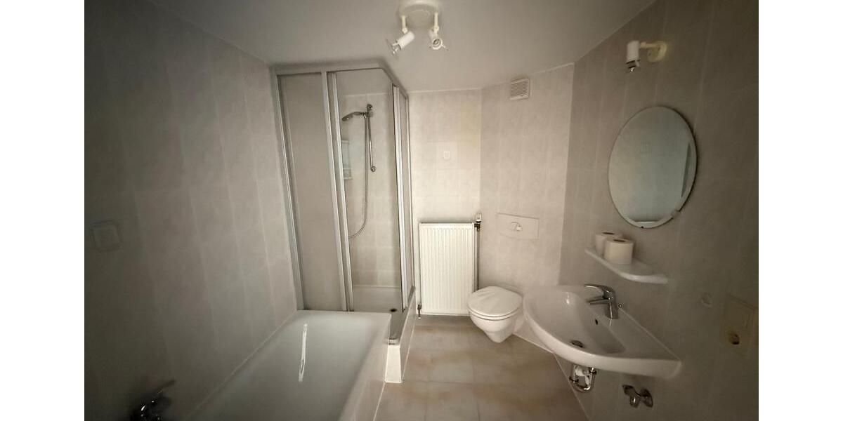 Etagenwohnung Auma-Weidatal Weidatal - 3 Zimmer, 64 m&sup2;, 345&euro; | Angebot:25138394