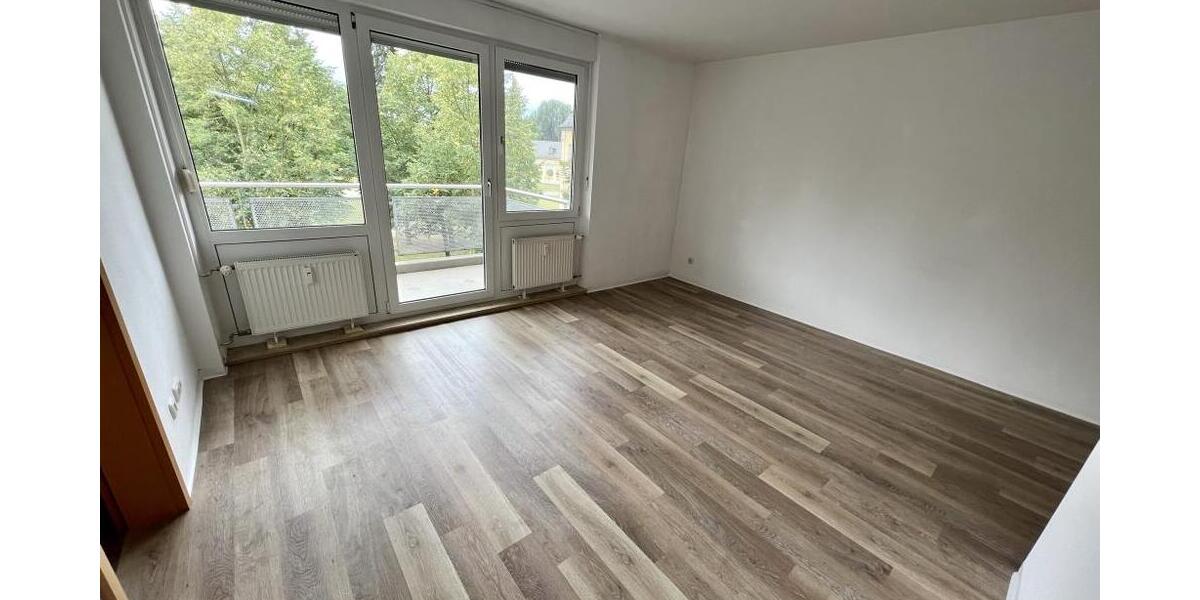 Traumlage am Küchengarten! Schöne 1-Raum-Whg. mit EBK, Balkon und Aufzug in Gera-Untermhaus - Etagenwohnung Gera Untermhaus | Angebot:26144347