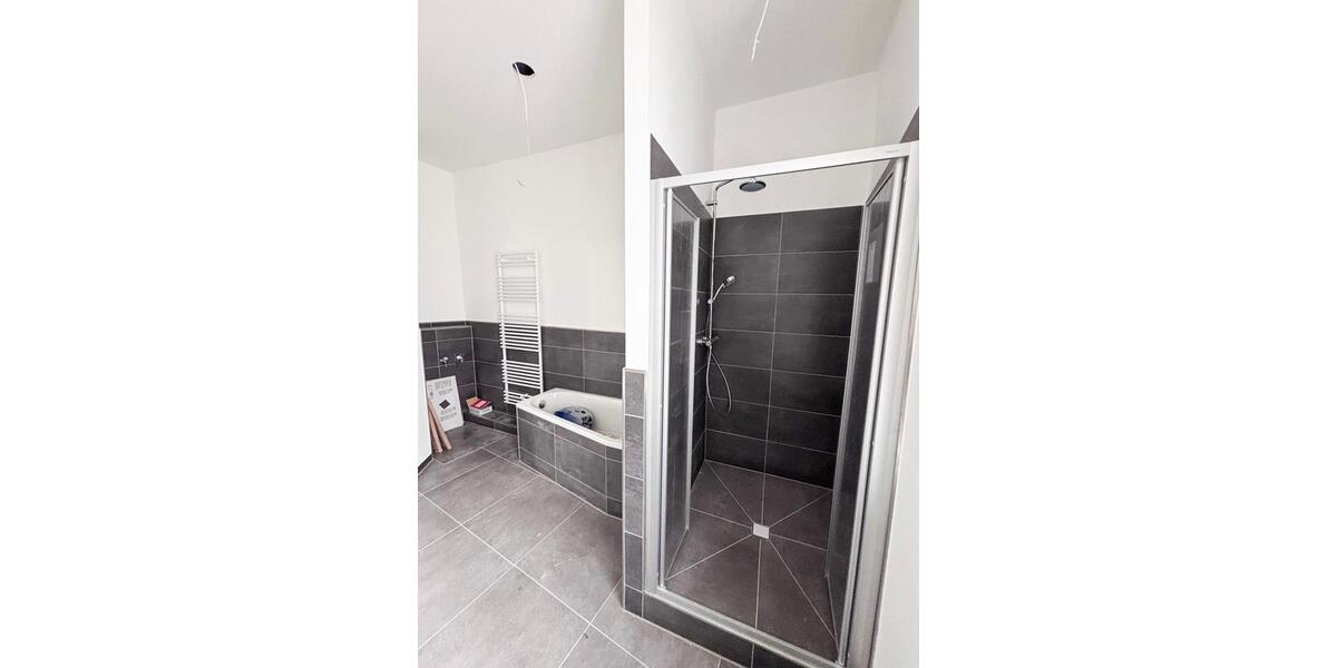 Etagenwohnung Gera - 3 Zimmer, 97 m&sup2;, 800&euro; | Angebot:26669562