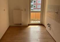 Wohnung zum Mieten in Gera 450 € 84.01 m²