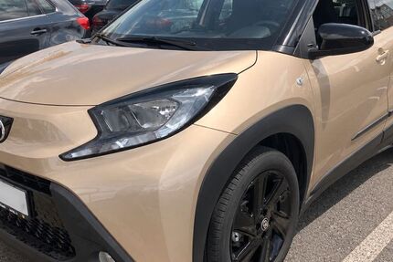 Toyota Aygo (X) 21.126 km 14.400 &euro; Zeitz-Nonnewitz 06727