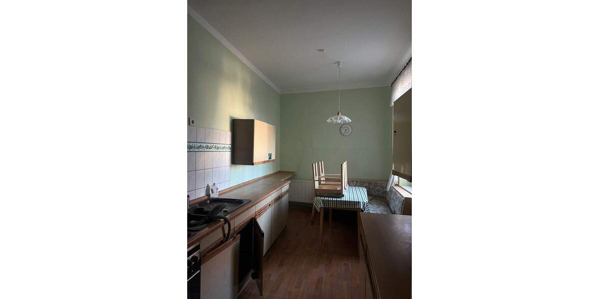 Ausflugslokal mit 3 Wohnungen und großem Grundstück 9 zimmer