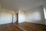 Hochparterre Meerane - 4 Zimmer, 95 m&sup2;, 1.000&euro; | Angebot:26325764
