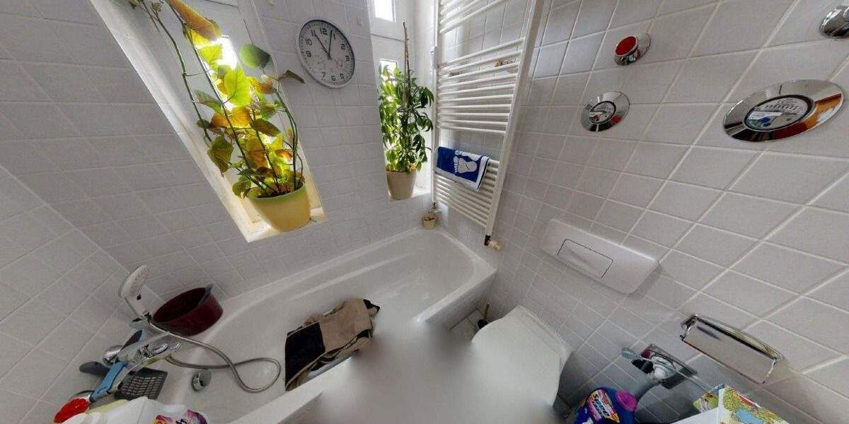 Etagenwohnung Altenburg - 6 Zimmer, 101 m&sup2;, 139.000&euro; | Angebot:25777378