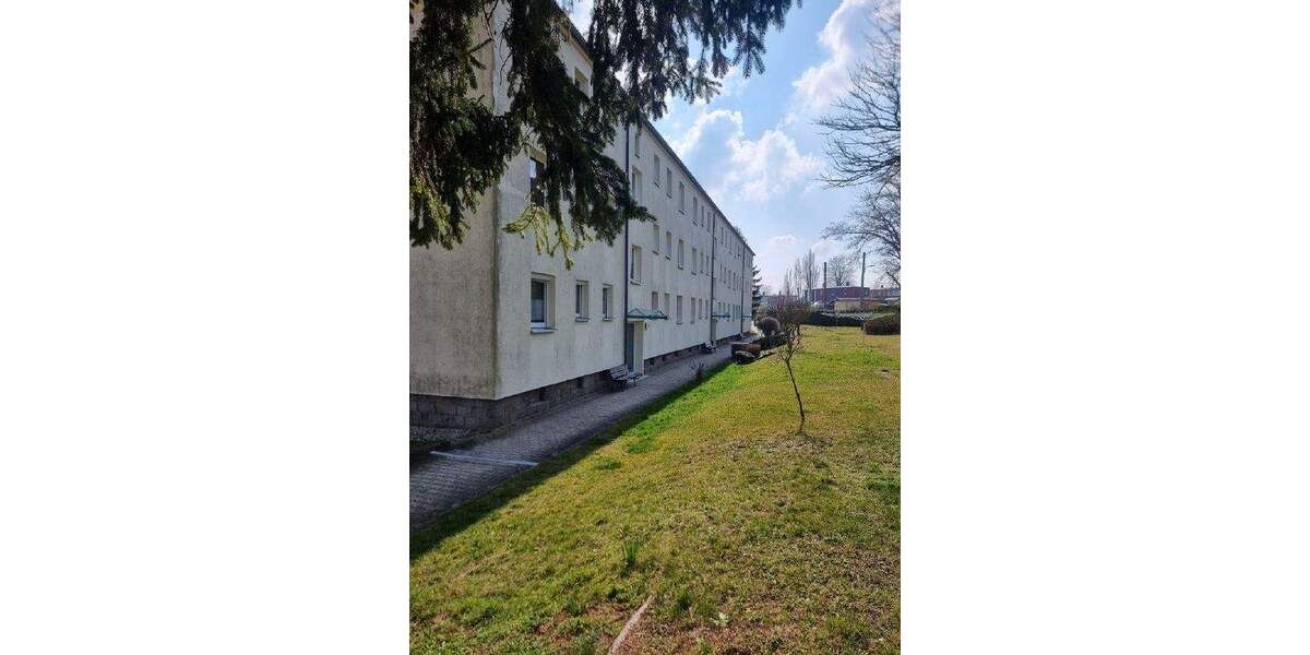 Etagenwohnung Crimmitschau - 3 Zimmer, 57 m&sup2;, 38.000&euro; | Angebot:25800329
