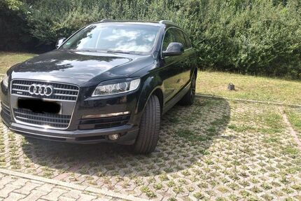 Audi Q7 223.000 km 7.900 &euro; Brahmenau 07554