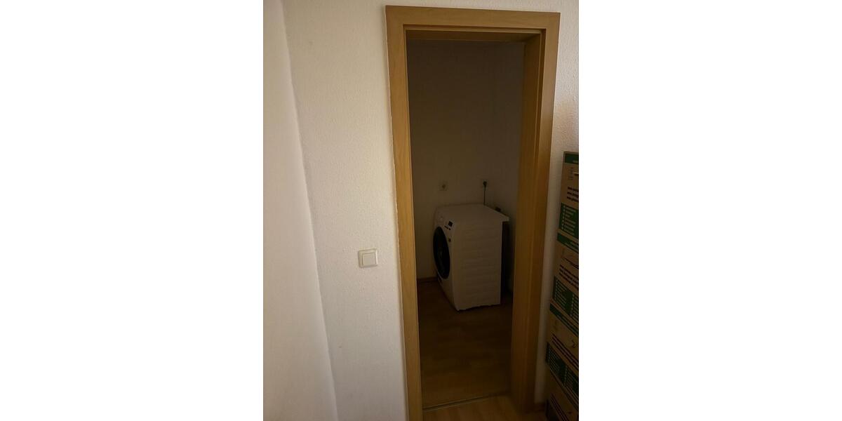 Etagenwohnung Altenburg - 2 Zimmer, 83 m&sup2;, 498&euro; | Angebot:26613171