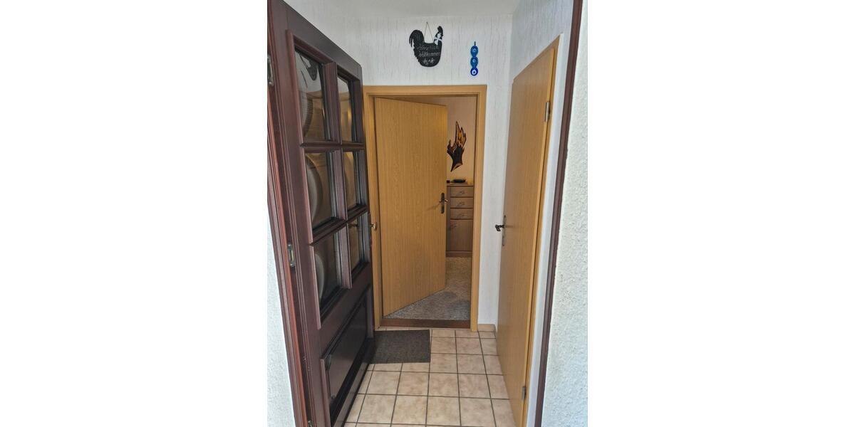 Doppelhaushälfte Crimmitschau - 5 Zimmer, 110 m&sup2;, 220.000&euro; | Angebot:25639766