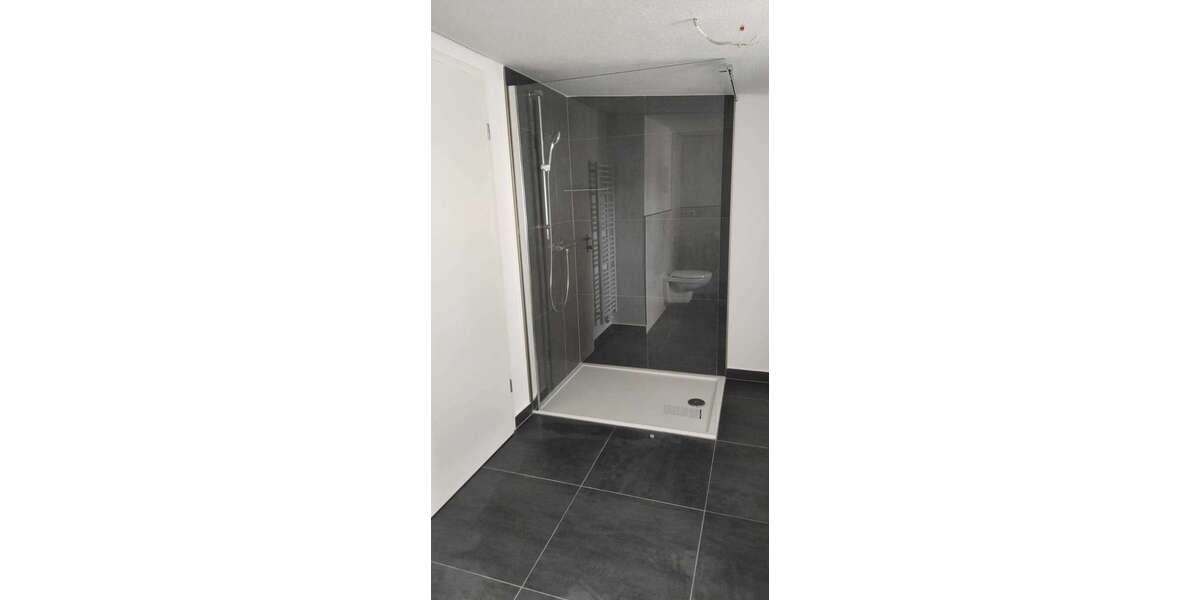 Etagenwohnung Zeitz - 5 Zimmer, 125 m&sup2;, 650&euro; | Angebot:27168262