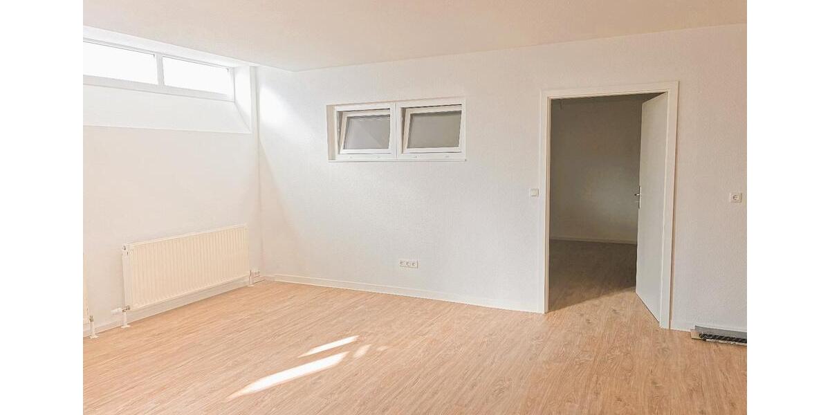 Maisonettenwohnung Gera Debschwitz - 2 Zimmer, 121 m&sup2;, 690&euro; | Angebot:26224407