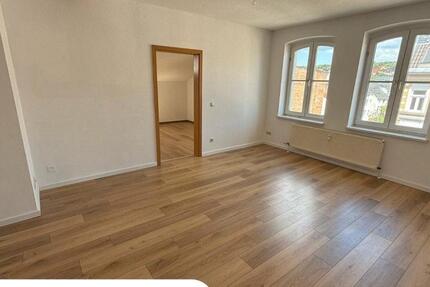 3 Zimmer Wohnung Dachgeschosswohnung mit Klimaanlage 3 zimmer