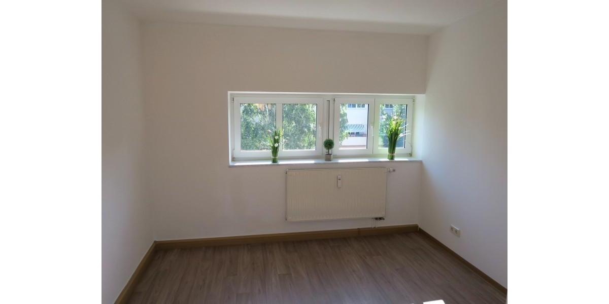 Etagenwohnung Gera Alt-Bieblach - 2 Zimmer, 40 m&sup2;, 189&euro; | Angebot:26181161