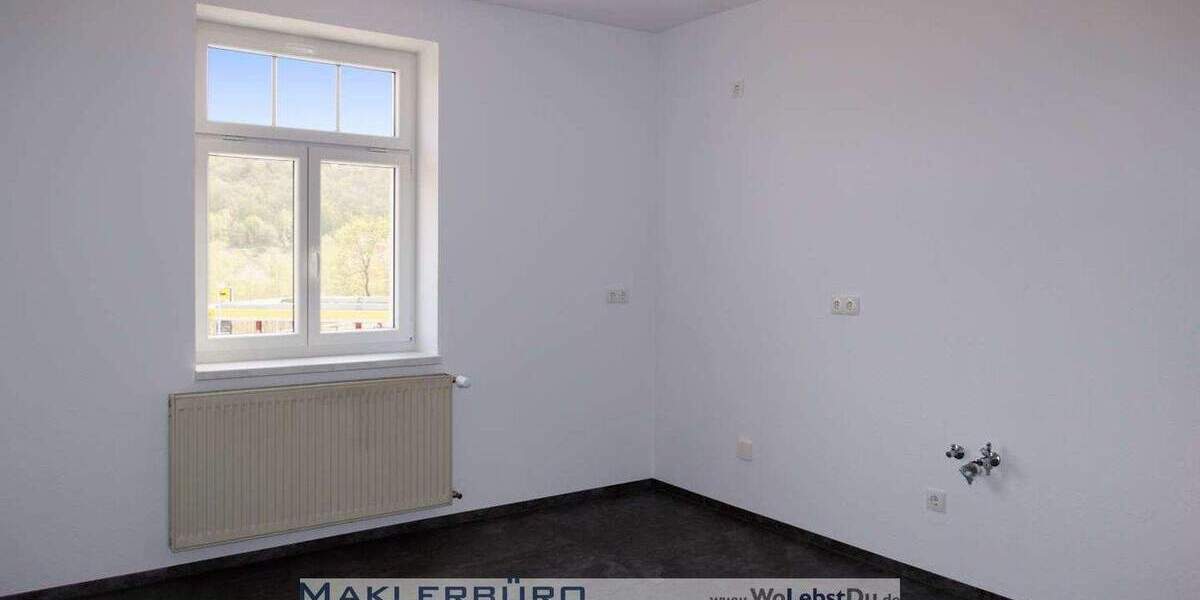 Etagenwohnung Greiz - 3 Zimmer, 82 m&sup2;, 599&euro; | Angebot:25152765