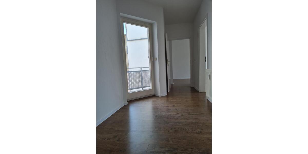 Etagenwohnung Gera Debschwitz - 3 Zimmer, 73 m&sup2;, 420&euro; | Angebot:26462247