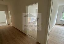 Erstbezug! Schicke 4-Raum Wohnung mit 2 Bädern in der Innenstadt von Gera!!!