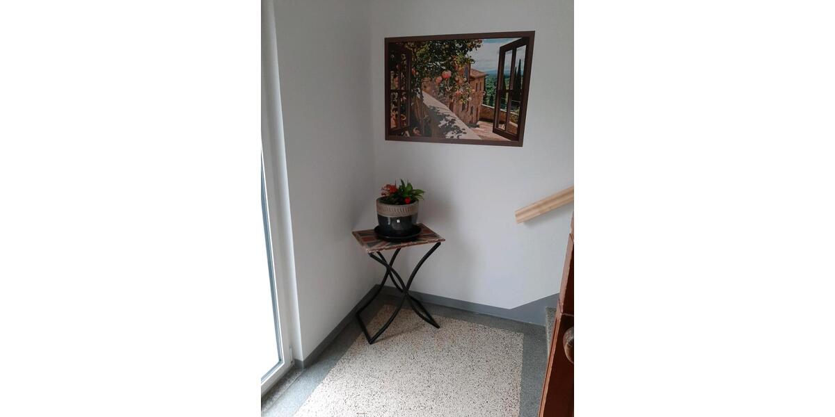 Etagenwohnung Greiz - 3 Zimmer, 108 m&sup2;, 730&euro; | Angebot:26618787