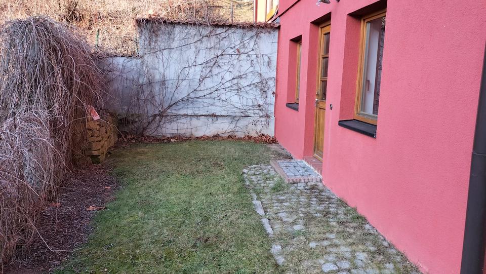 Terrassenwohnung Kraftsdorf - 2 Zimmer, 38 m&sup2;, 254&euro; | Angebot:24616850