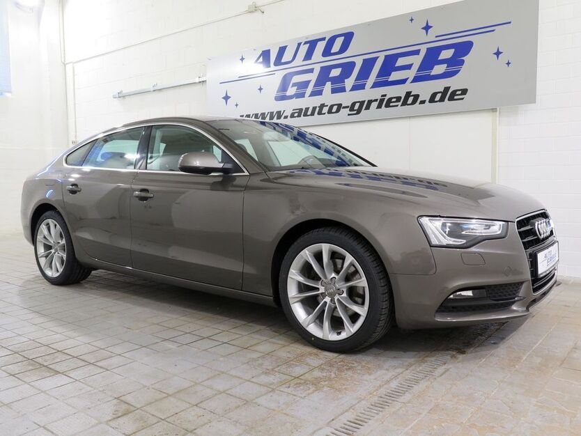 Audi A5 137.800 km 11.850 € Miesitz 07819